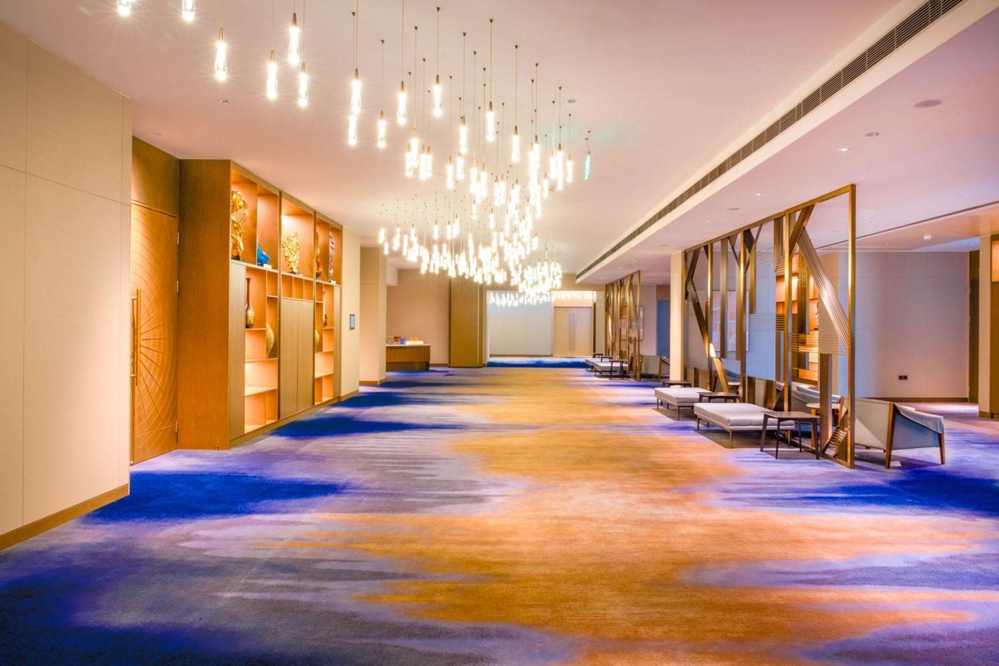 Hilton Kinshasa Hotel Exterior foto